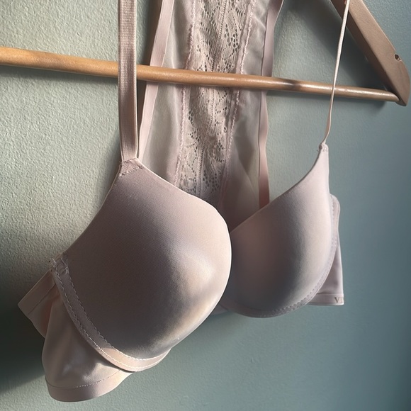 VINCE CAMUTO || Bralette Size 34B - Picture 2 of 8
